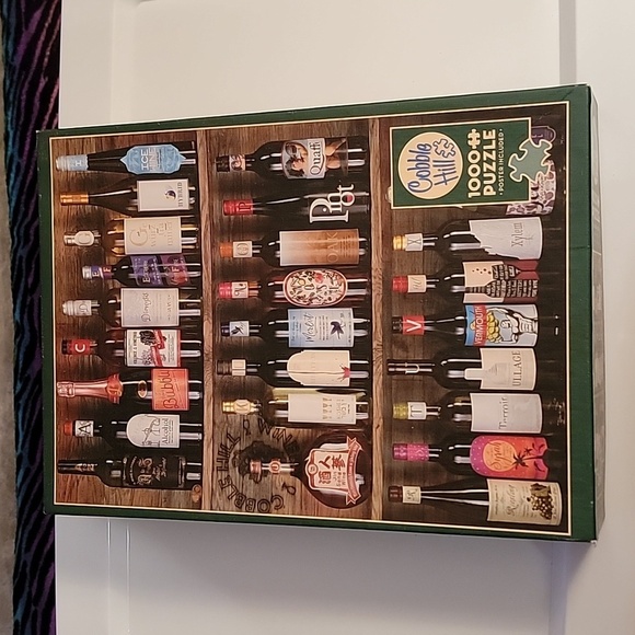 (J7) Wine bottle Cobble Hill jigsaw Puzzle 1000 piece - Picture 1 of 4